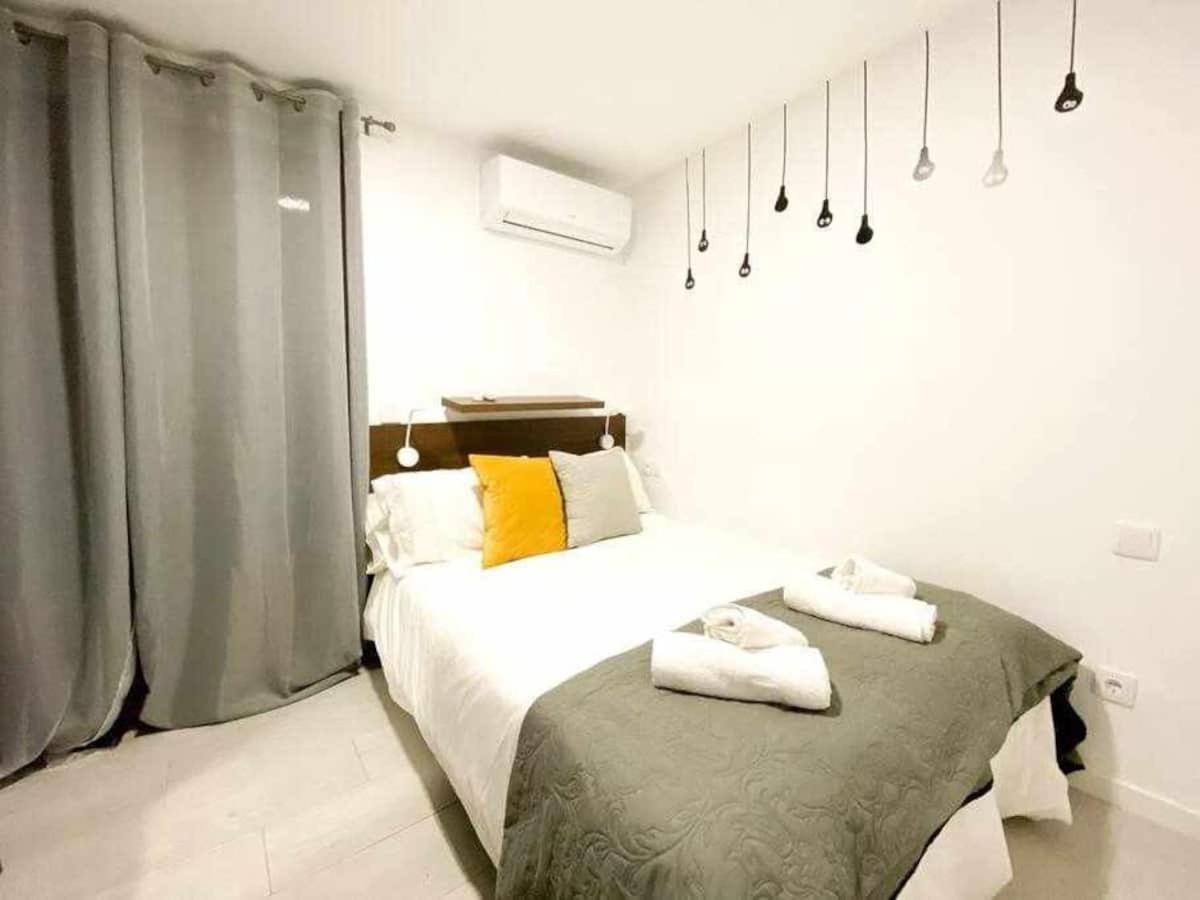 Apartment in Alicante downtown/El Postiguet beach Buitenkant foto