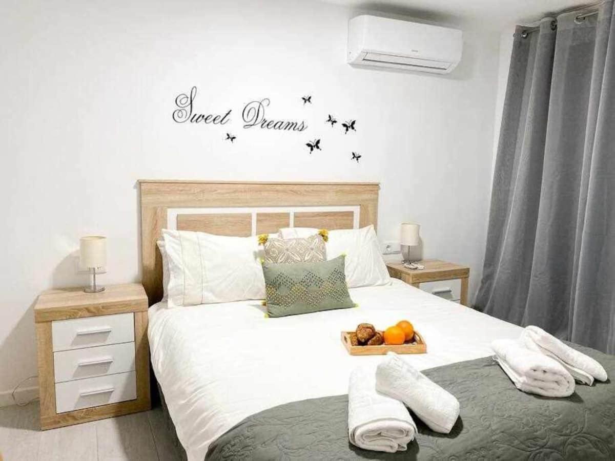 Apartment in Alicante downtown/El Postiguet beach Buitenkant foto